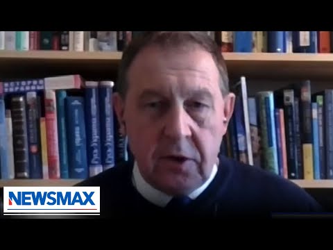 You are currently viewing Ex-Putin adviser’s chilling warning to the US | Wake Up America