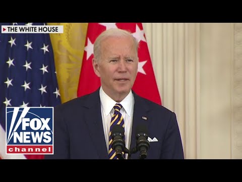 You are currently viewing ‘The Five’ slam the White House for spinning Biden’s walkback