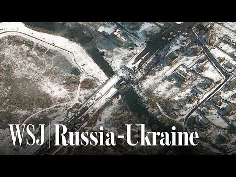 You are currently viewing Satellite Images Show Destroyed Ukraine Bridge as Civilians Cross to Safety | WSJ