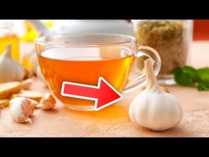 Read more about the article Garlic Tea Lowers Cholesterol, High Blood Pressure and More!