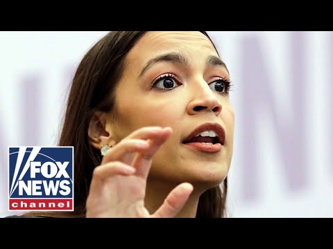 You are currently viewing AOC blames ‘young people’ for Biden’s bad polling numbers