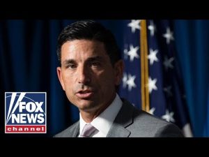 Read more about the article Chad Wolf: Mayorkas is ignoring the law | Fox News Rundown