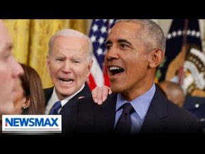 Read more about the article WATCH: Biden’s awkward adventure at Obama’s big return | Wake Up America