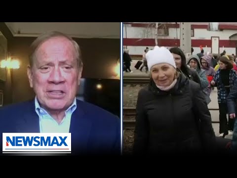 You are currently viewing Former NY Governor expresses horror over war devastation and delivers humanitarian aid to Ukraine