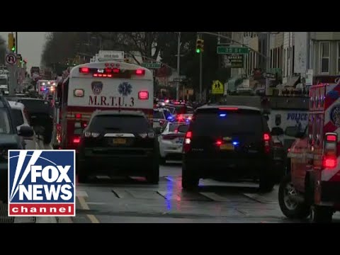 You are currently viewing Witness describes Brooklyn subway shooting after multiple people reportedly shot