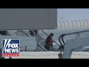 Read more about the article Plane carrying more than 150 migrants lands in NYC: Fox News exclusive