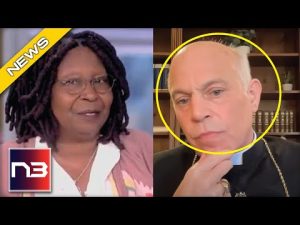 Read more about the article After Pelosi Was Banned From Communion, Whoopi Goldberg Retaliates Against Archbishop