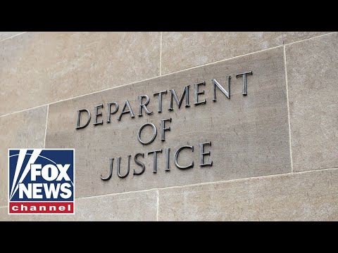 You are currently viewing DOJ investigating Texas school shooting as community members demand action from Biden