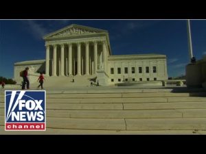 Read more about the article Left-wing group to blockade streets around Supreme Court ahead of Dobbs opinion