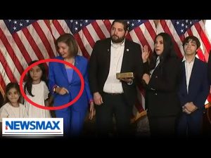 Read more about the article WATCH: Pelosi shoves Mayra Flores’s little girl after historic GOP win