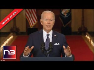 Read more about the article People Saw Flickering Thing Behind Biden When He Called to Reinstate The 1994 Assault Weapons Ban