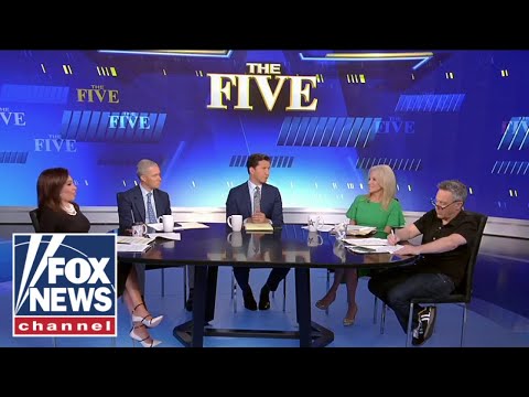 You are currently viewing ‘The Five’ weigh in on why the media might be ‘turning’ on Biden