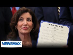 Read more about the article NY Gov Hochul signs gun reform bills  | National Report