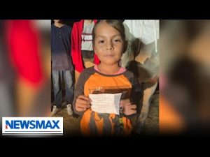 Read more about the article 7 year old girl walks from Honduras to Texas amid dangerous days at Southern Border | Jaeson Jones