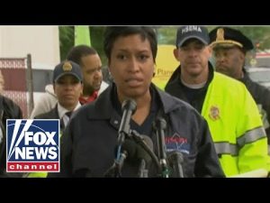 Read more about the article DC Mayor Muriel Bowser slammed for complaining about migrants being sent to Washington