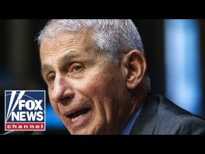 Read more about the article Fauci unveils plans to retire by 2025