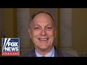 Read more about the article Rep. Andy Biggs responds to Hogg interruption