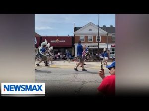 Read more about the article BREAKING: Mass shooting at July 4th parade