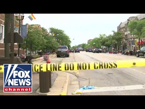 You are currently viewing Gunfire erupts at Illinois Fourth of July parade