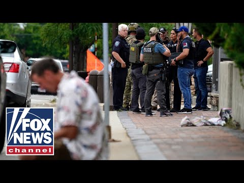 You are currently viewing Highland Park Police hold press conference on parade shooting