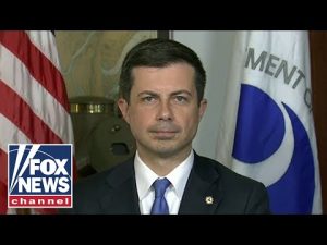 Read more about the article Buttigieg: This is the answer to flight cancellations, troubled skies