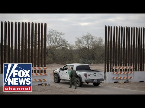 You are currently viewing Arizona mayor addresses filling border wall gaps with shipping containers