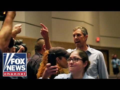 You are currently viewing Beto O’Rourke attacks Biden on campaign trail #shorts