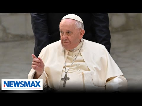 You are currently viewing Pope Francis praises predecessor moving closer to sainthood