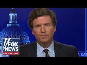 Read more about the article Tucker Carlson: Biden criminalizes dissent