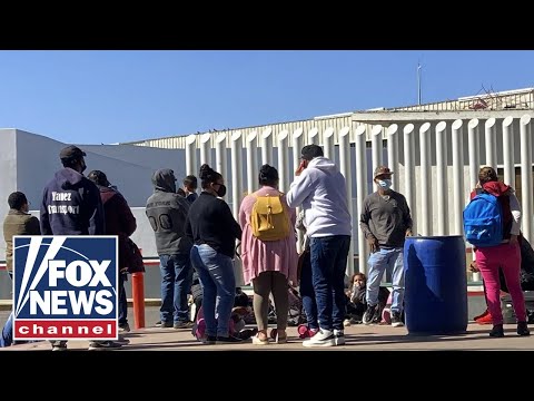 You are currently viewing Texas sends busses of migrants to third Dem-run city