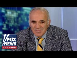 Read more about the article Russia’s collapse, Ukraine’s liberation is ‘imminent’: Garry Kasparov