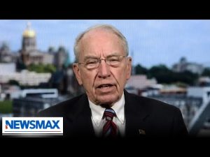 Read more about the article Sen. Grassley: We’ll subpoena Hunter if it has to be done