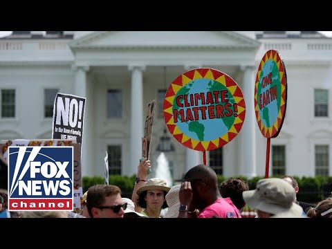 You are currently viewing 400 private jets flew in for climate conference: ‘Gut-wrenching hypocrisy’