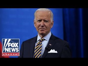 Read more about the article WATCH LIVE: Biden delivers remarks for DeSantis challenger from Florida