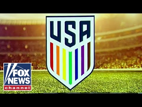 You are currently viewing US soccer team swaps traditional logo for gay pride colors for World Cup