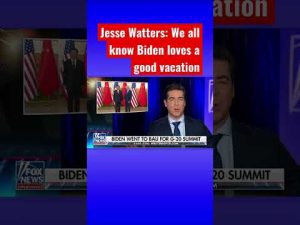 Read more about the article Jesse Watters: Does Biden know what’s going on? #shorts