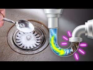 Read more about the article How To Unclog Any Sink Or Drain Quickly