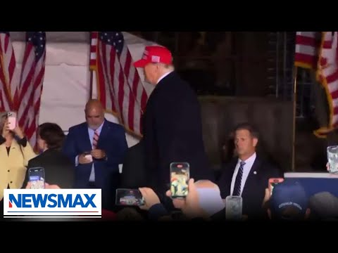 You are currently viewing Trump signals 2024 announcement is imminent | Doug Collins | John Bachman Now