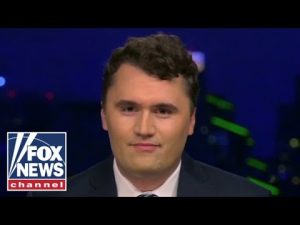 Read more about the article Charlie Kirk speaks out after masked protesters target his speech at UNM