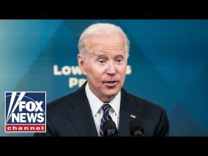 Read more about the article Biden is the first president to do this: Tom Homan | Ben Domenech Podcast