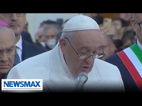 You are currently viewing REPORT: Pope Francis brought to tears over Ukraine War