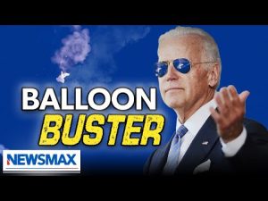 Read more about the article Rob Schmitt calls out Biden for ‘overcompensating’ | Rob Schmitt Tonight