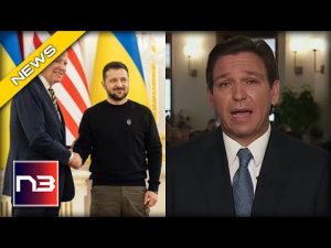 Read more about the article DeSantis Turns to the Camera, Attacks Biden’s Ukraine Policy with 2 SCORCHING Words