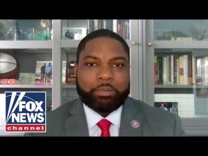Read more about the article Congressman Byron Donalds gets honest about what happens in Congress | Will Cain Podcast