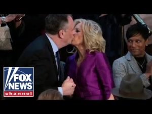 Read more about the article Kamala Harris finally addresses Jill Biden’s kiss with her husband