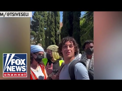 You are currently viewing WATCH: Protesters block Jewish UCLA student from class