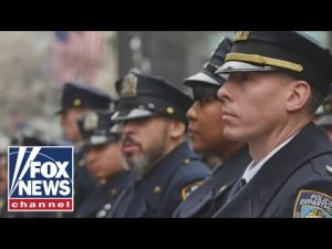 Read more about the article What’s behind the ‘alarming’ rate of NYPD officers leaving the force?