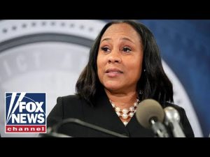 Read more about the article Live: Georgia lawmakers investigate Fani Willis’ alleged financial misconduct