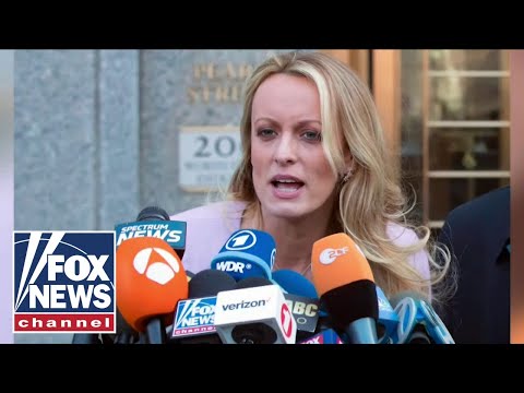 You are currently viewing Stormy Daniels set to testify in Trump criminal trial