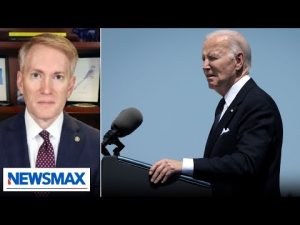 Read more about the article Sen. Lankford: Biden opened path to citizenship for illegal migrants